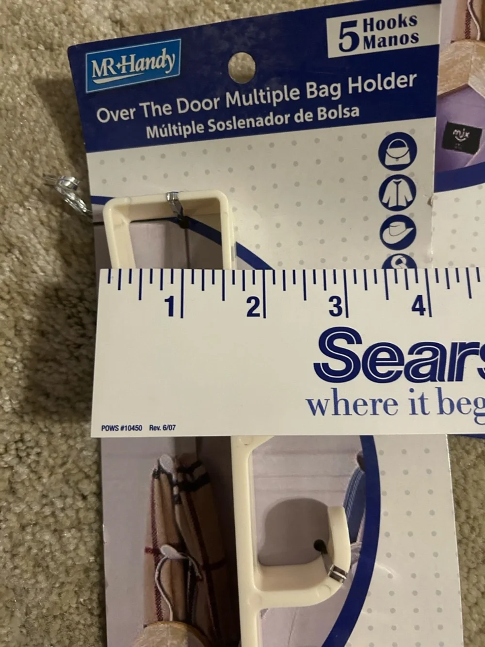 NWT 4 hooks.  2 oak antique brass  w/ hardware & 2 plastic over the door hooks.